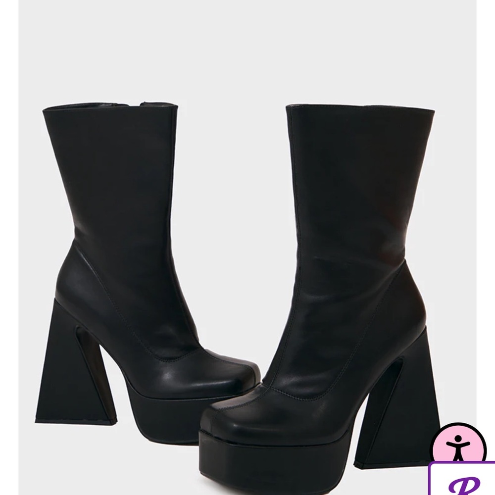 BLACK PU PLATFORM TRIANGLE HEELED BOOTS